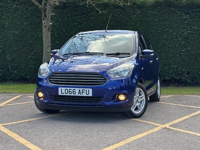 Used Ford Ka Plus Zetec 85 HP (62 kW) 2016 Blue Hatchback