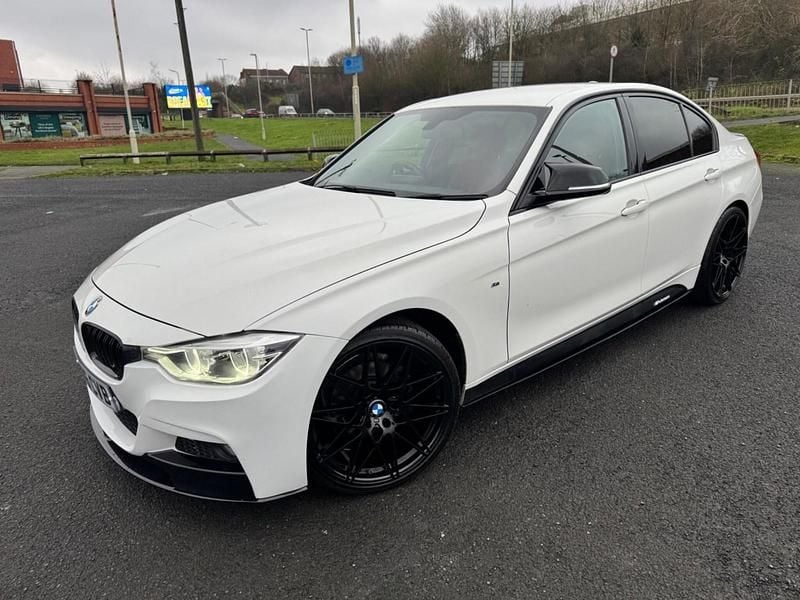 Begagnad BMW 318 M Sport 2016 Vit Sedan