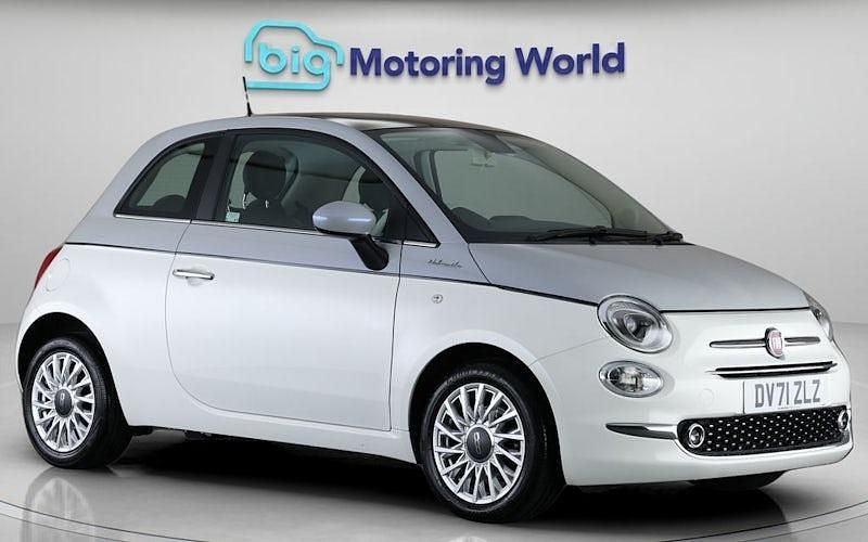 Used Fiat 500 Dolcevita 69 HP (50 kW) 2022 White/grey Hatchback
