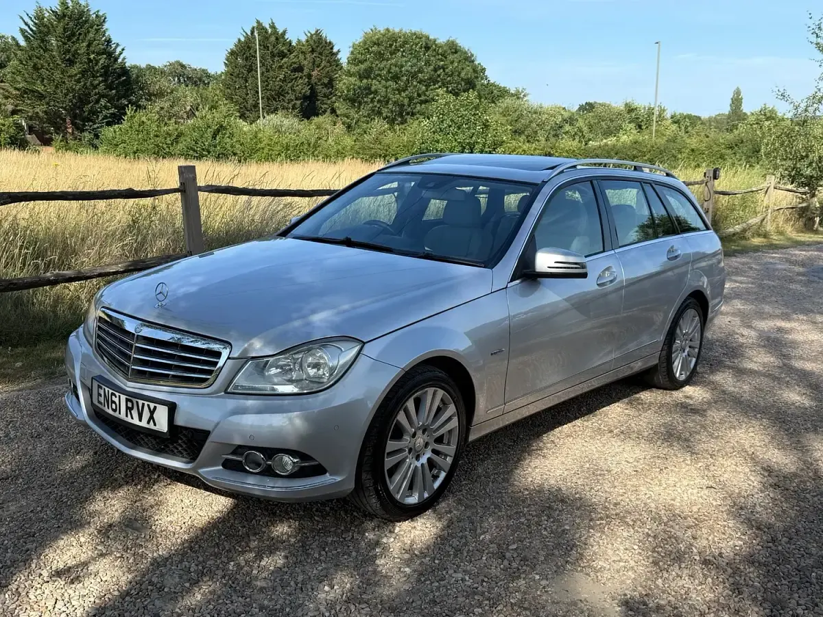 Used Mercedes C250 Elegance 2012 Silver Estate