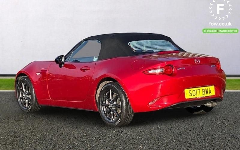 Used Mazda MX5 Inclusive 131 HP (96 kW) 2017 Red Cabriolet