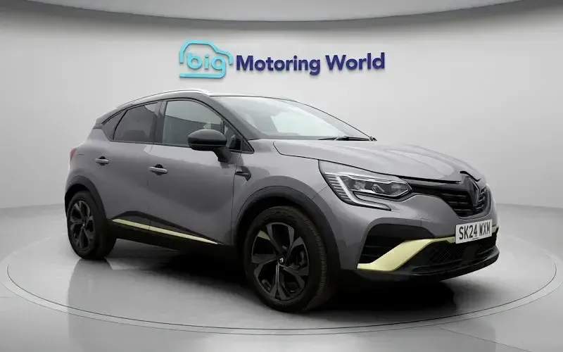Used Renault Captur Engineered 145 HP (106 kW) 2024 Grey SUV
