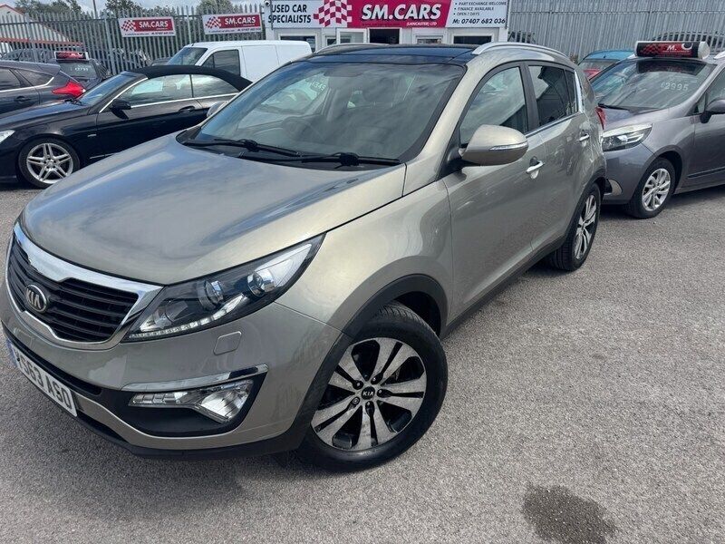 Silver Used 2013 Kia Sportage 3 SUV | £5,995 (Fair price) - Image 1/4