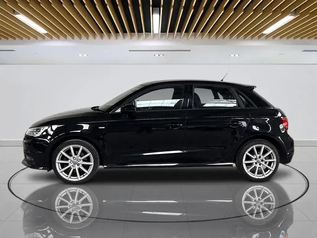 Used Audi A1 Sportback S-Line 125 HP (91 kW) 2018 Black Hatchback