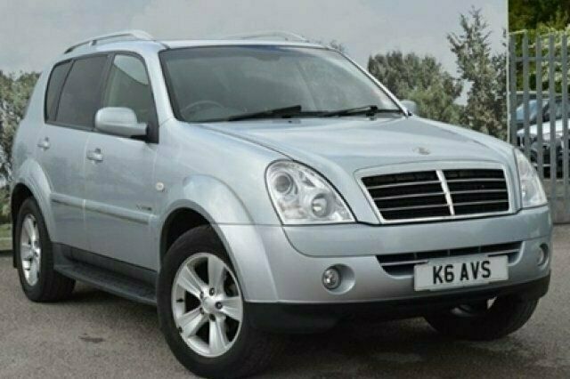 Used 2009 Ssangyong (KGM) Rexton SUV | £9,990 (A bit pricey) - Image 1/4