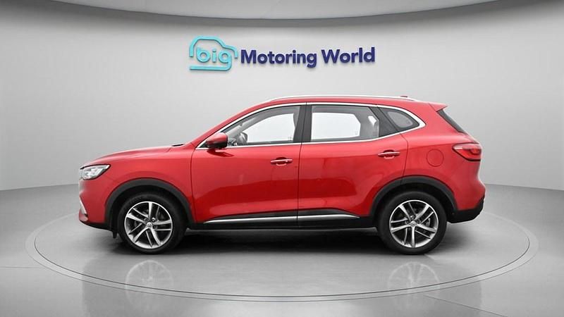 Used MG HS 2022 Red SUV