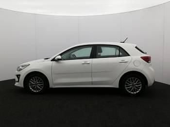 Used Kia Rio 83 HP (61 kW) 2023 White Hatchback