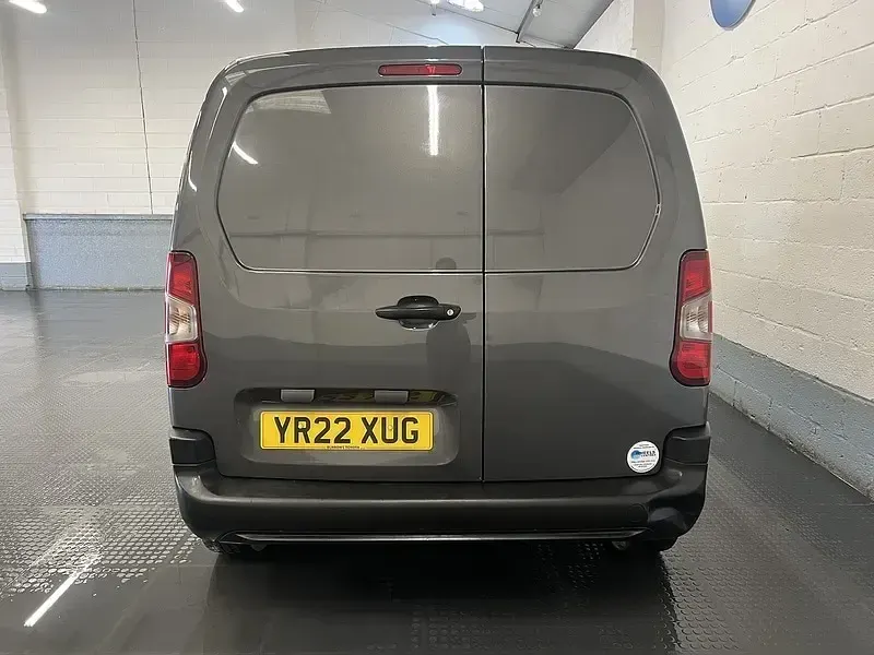 Used Toyota Proace Active 120 HP (88 kW) 2022 Grey MPV