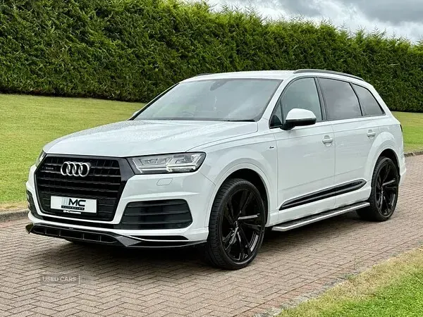 Used Audi Q7 S-Line 2018 White SUV