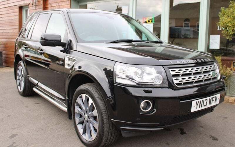 Red Used 2014 Land Rover Freelander 2 HSE SUV | £7,995 (Super price) - Image 1/3