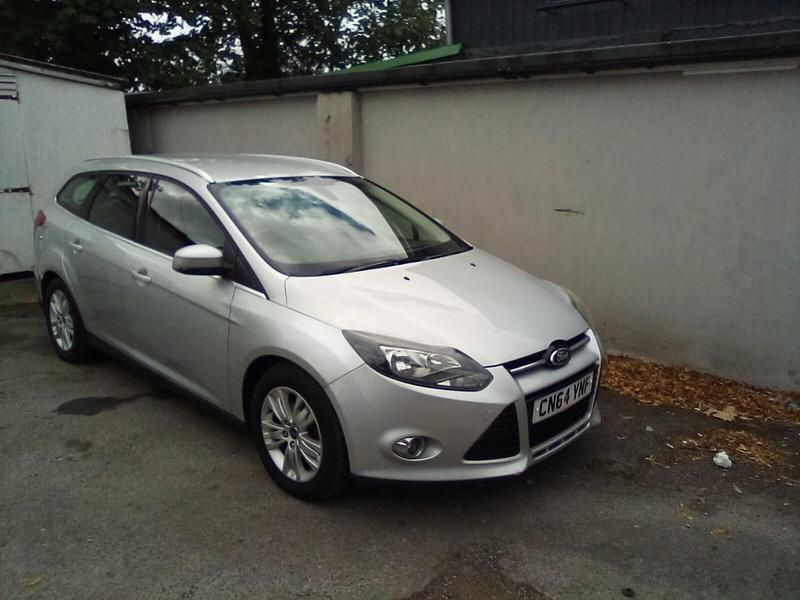 Silver Used 2014 Ford Focus Titanium Estate | £3,495 (Fair price) - Image 1/4