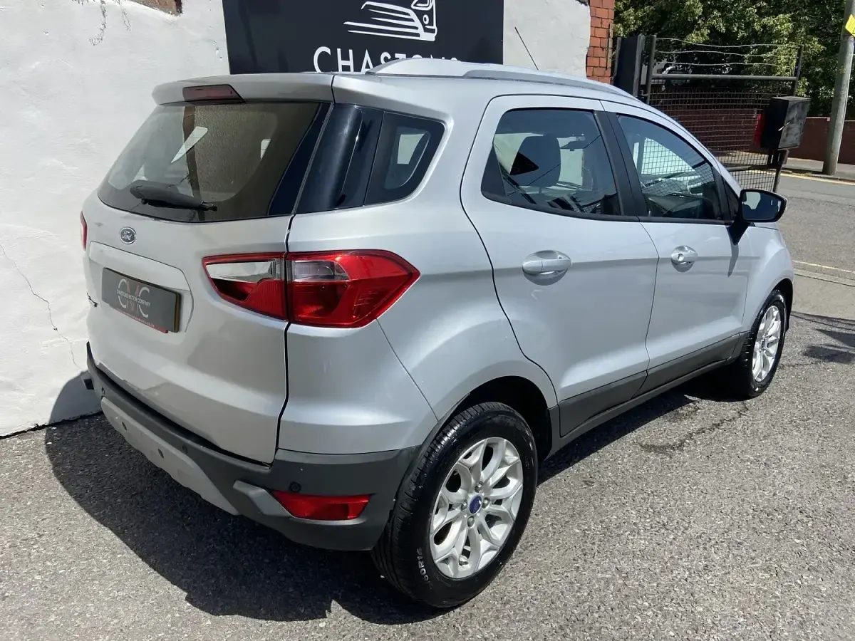 Used Ford Ecosport Zetec 95 HP (69 kW) 2017 Silver SUV