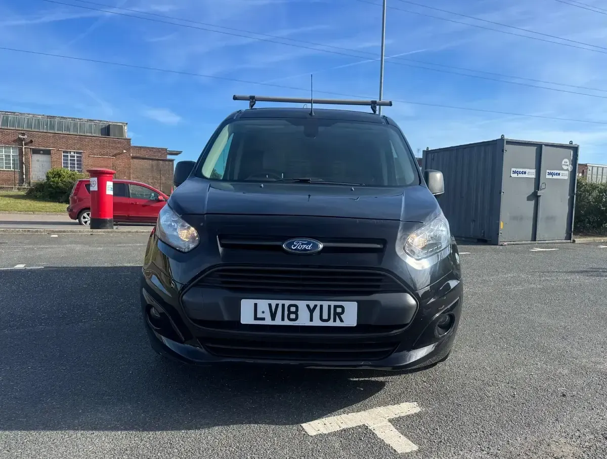 Used Ford Transit Connect Trend 120 HP (88 kW) 2018 Black MPV