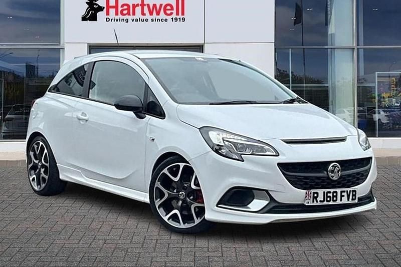 White Used 2018 Vauxhall Corsa S Hatchback | £8,999 (Expensive) - Image 1/1