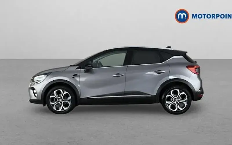 Used Renault Captur Techno 91 HP (66 kW) 2023 Grey/black SUV