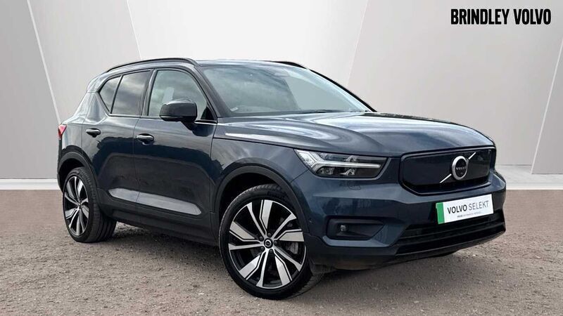 Used 2022 Volvo XC40 Pro SUV | £25,999 (Fair price) - Image 1/3