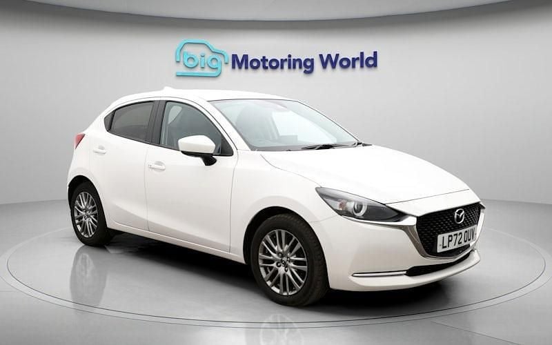 Second-hand Mazda 2 Inclusive 116 CP (85 kW) 2022 Alb Hatchback