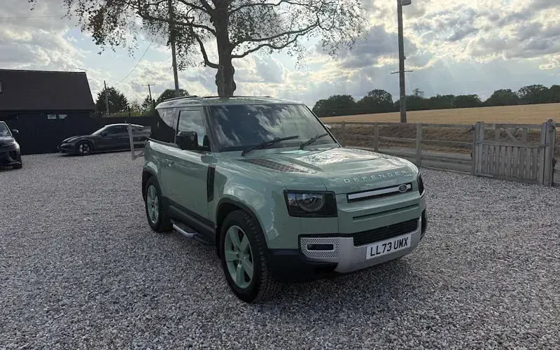 Used Land Rover Defender 75th Limited Edition 300 HP (220 kW) 2023 SUV