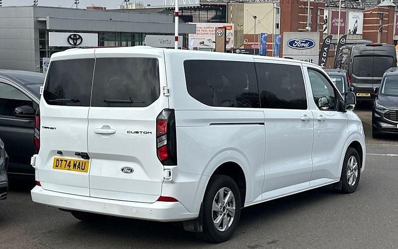 Używany Ford Transit Custom Limited 136 KM (100 kW) 2025 Biały Kombi