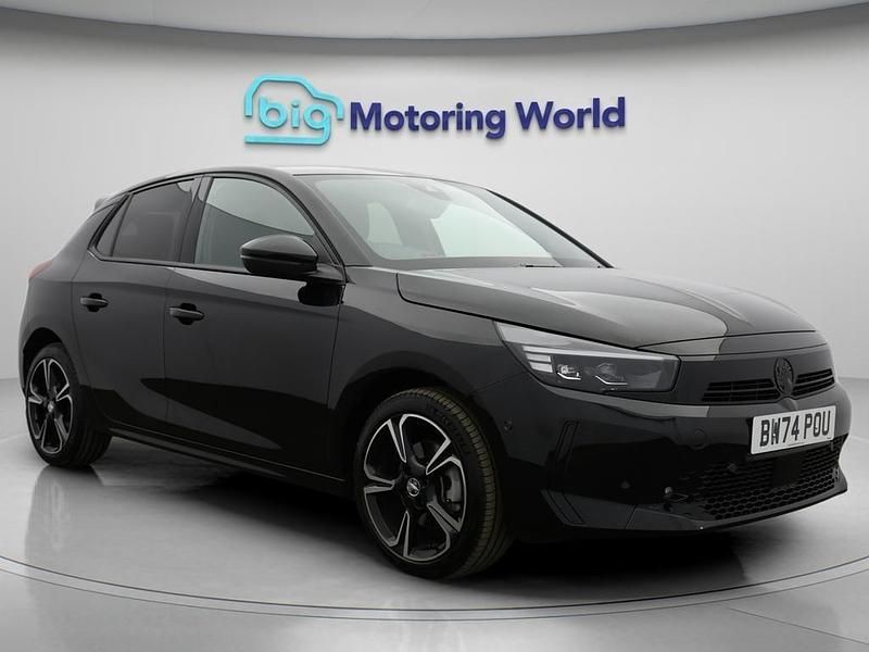 Black New 2025 Vauxhall Corsa Ultimate Hatchback | £19,200 (Fair price) - Image 1/4