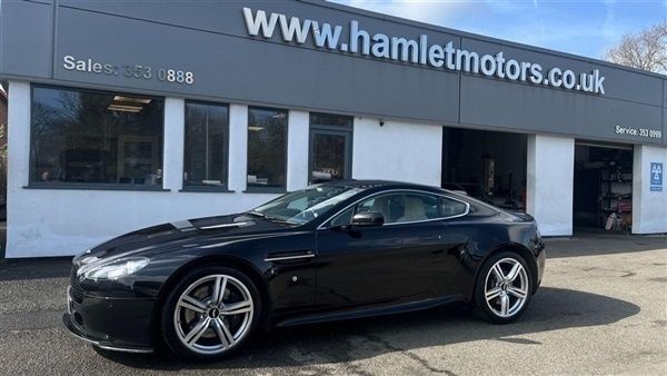 Black Used 2009 Aston Martin V8 Vantage Coupe | £26,990 (Expensive) - Image 1/1