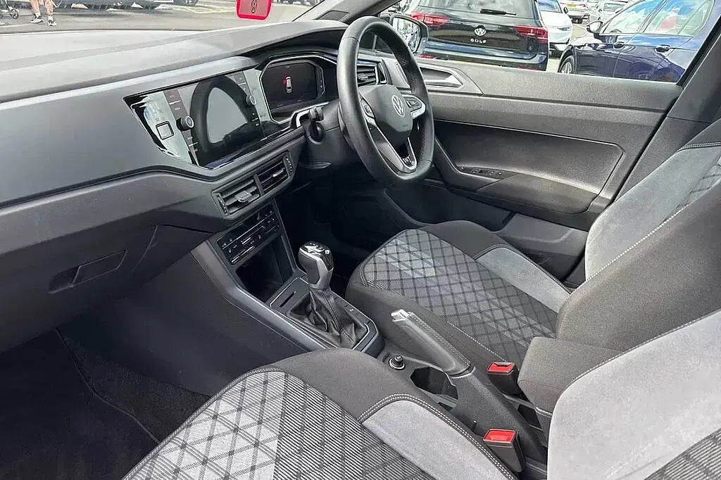 Used VW Polo 115 HP (84 kW) 2025 Hatchback
