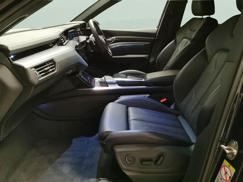 Used Audi e-tron S-Line 300 kW (408 HP) 2023 Black SUV