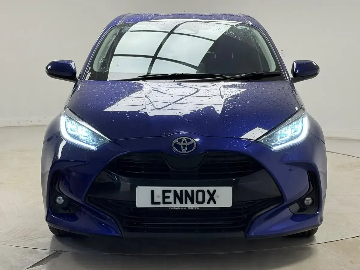 Used Toyota Yaris Design 2025 Blue Hatchback