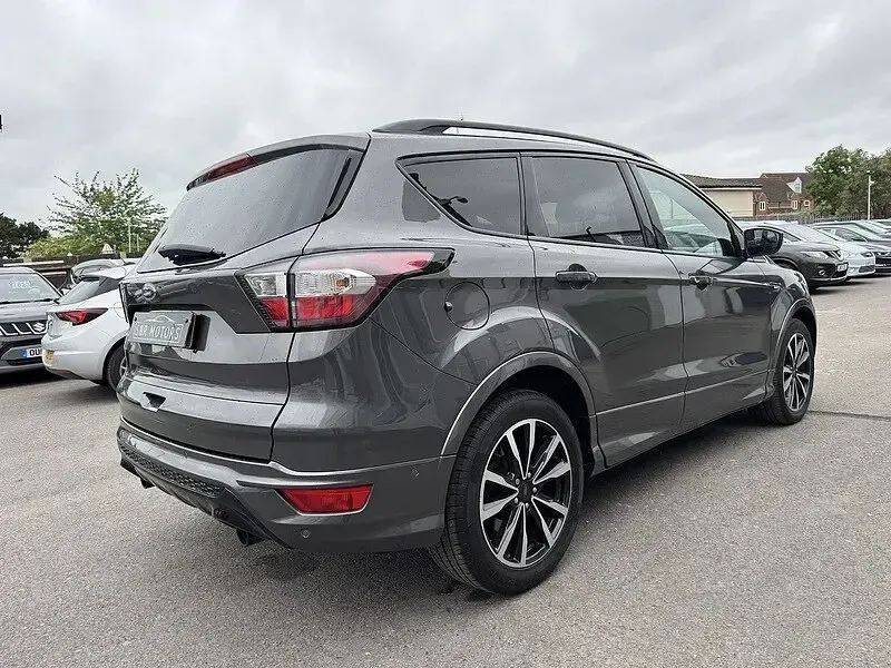 Used Ford Kuga ST-Line 150 HP (110 kW) 2017 Grey SUV