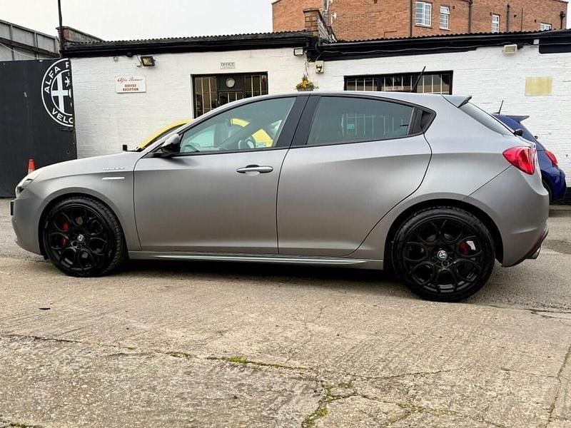 Used Alfa Romeo Giulietta Veloce 240 HP (176 kW) 2017 Grey Hatchback