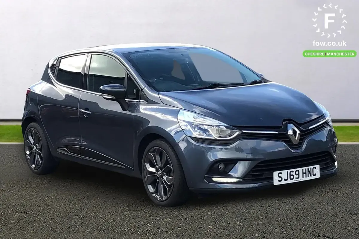 Used Renault Clio Iconic 90 HP (66 kW) 2019 Hatchback
