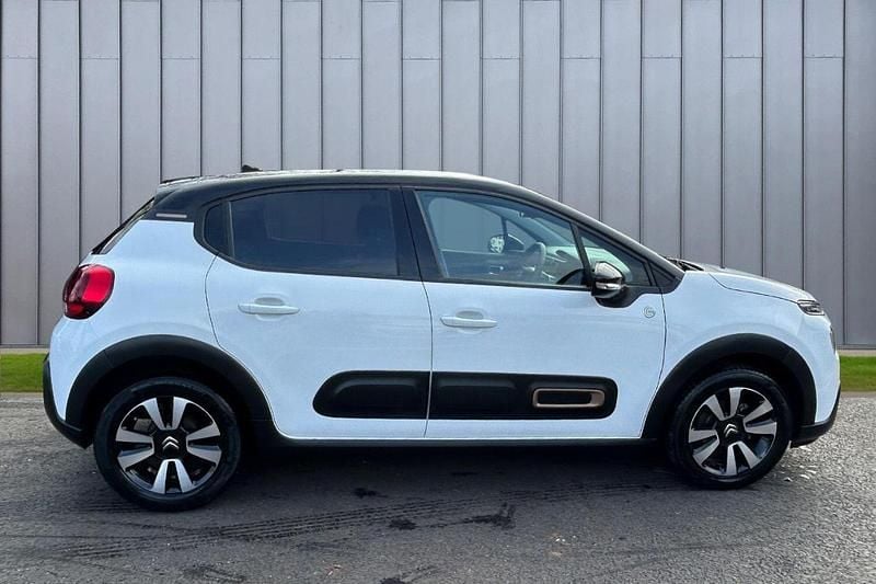 Used Citroën C3 PureTech 82 HP (60 kW) 2023 White Hatchback