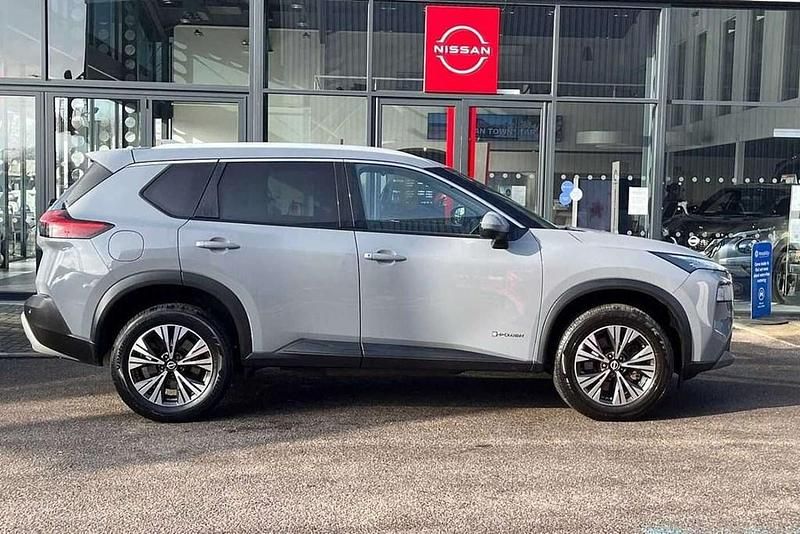 Used Nissan X-Trail N-Connecta 213 HP (156 kW) 2024 Grey SUV