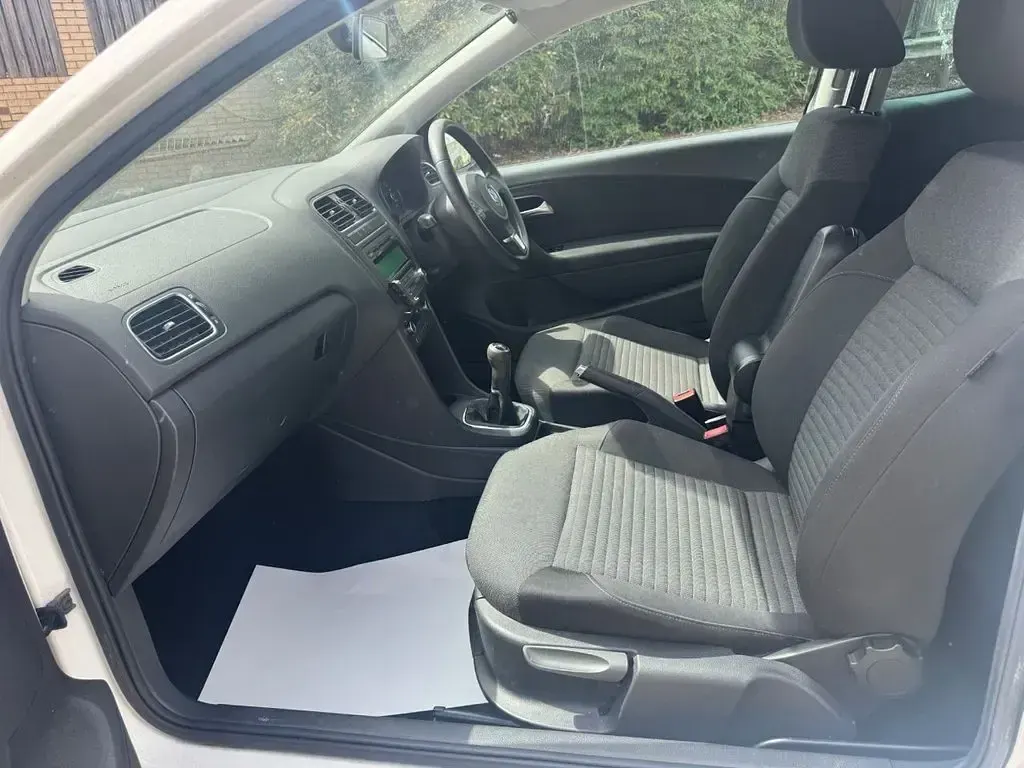 Used VW Polo Match 2011 White Hatchback