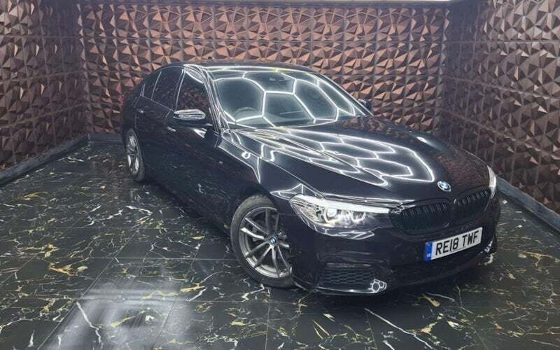Used 2020 BMW 520 M Sport Sedan | £12,599 (Good price) - Image 1/4