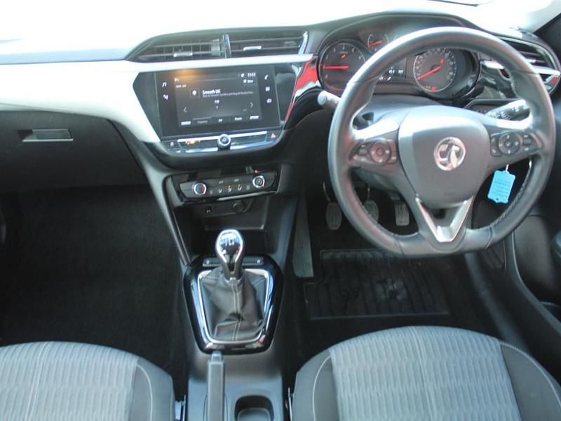 Used Vauxhall Corsa 75 HP (55 kW) 2020 White Hatchback