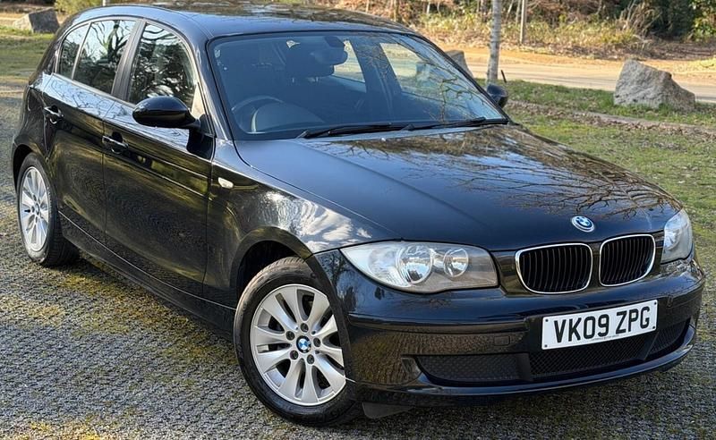 Used BMW 116 Comfort Edition 2009 Black Hatchback