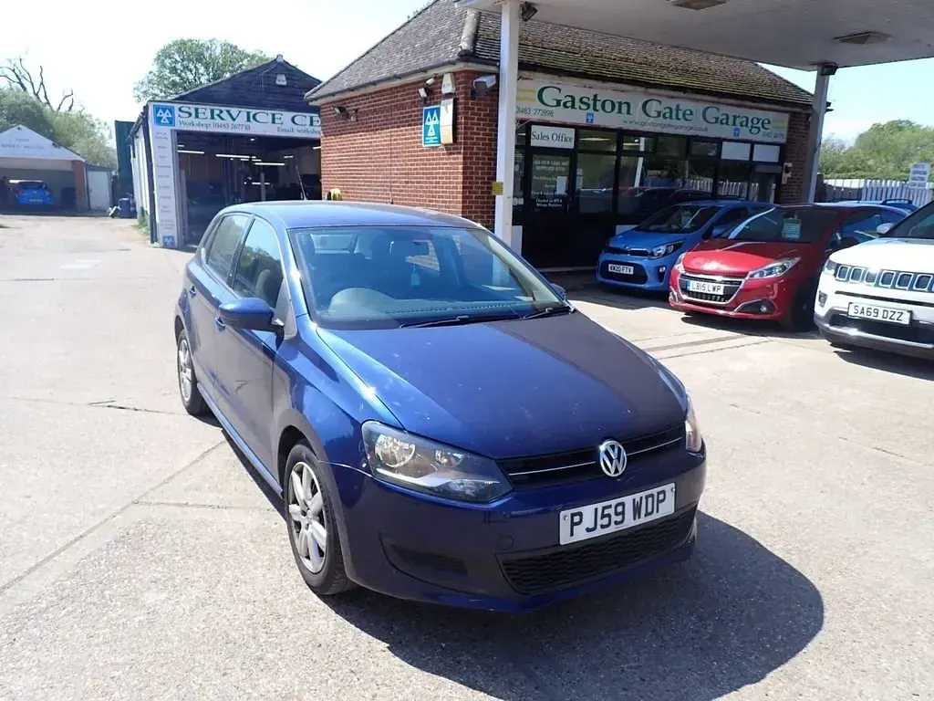 Usado VW Polo SE 85 HP (62 kW) 2010 Azul Citadino