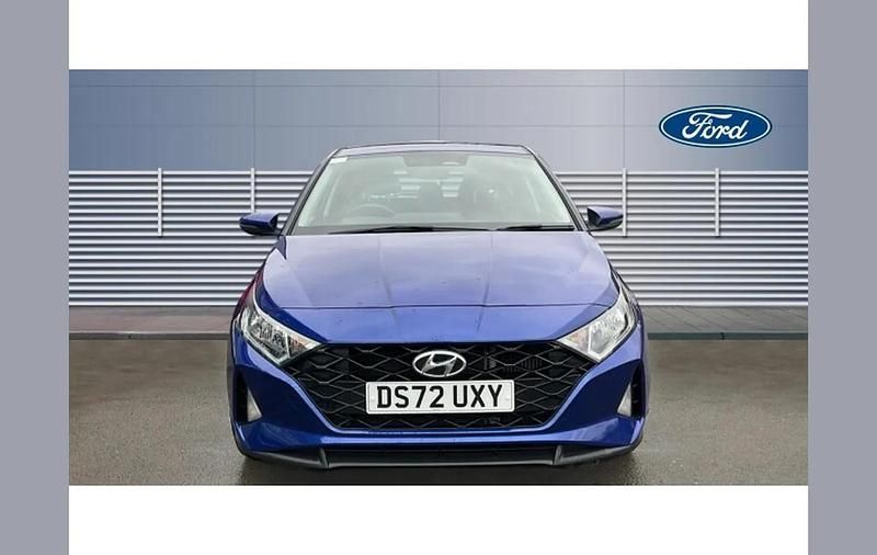 Used Hyundai i20 SE 99 HP (72 kW) 2023 Blue Hatchback