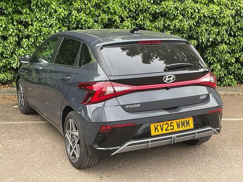 Used Hyundai i20 Premium 101 HP (74 kW) 2025 Aurora grey Hatchback