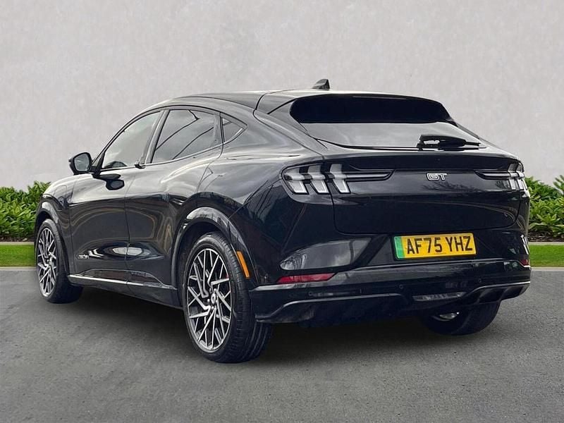 New Ford Mustang Extended Range 487 HP (358 kW) 2025 Black SUV