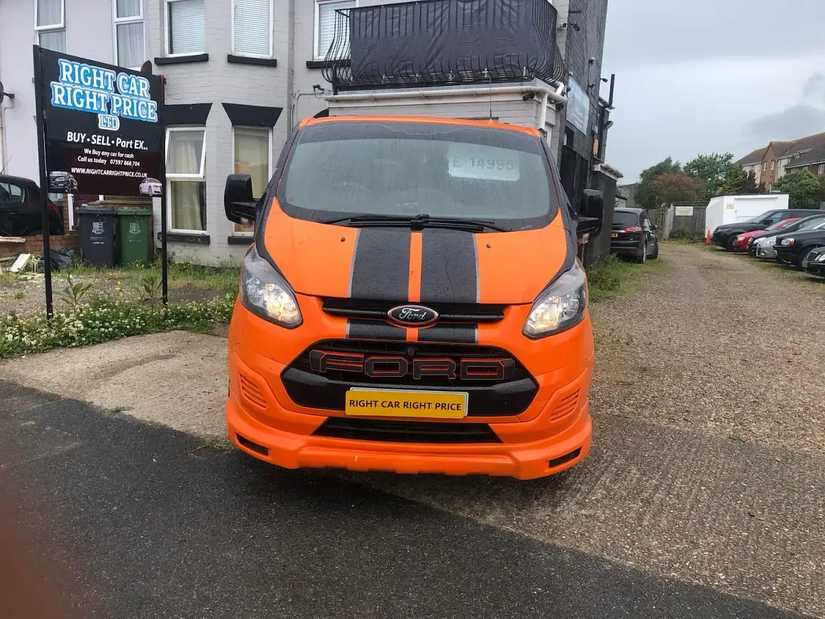 Used Ford Transit Custom 100 HP (73 kW) 2015 Orange Van