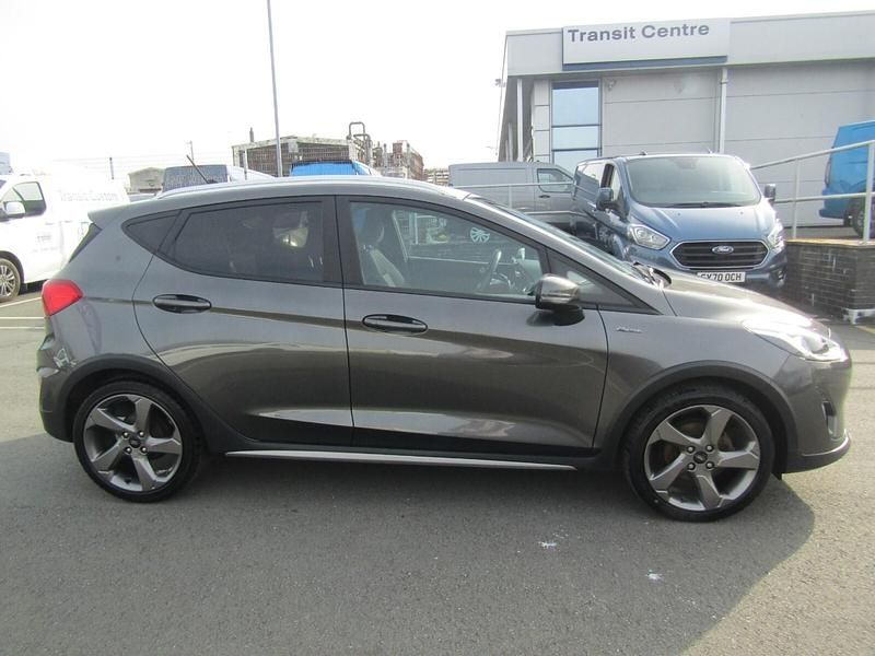 Used Ford Fiesta Active 100 HP (73 kW) 2019 Magnetic grey Hatchback