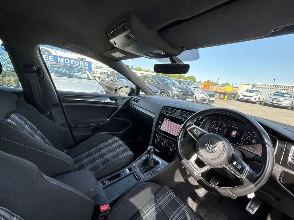 Used VW Golf VII GTD 184 HP (135 kW) 2018 Black Hatchback