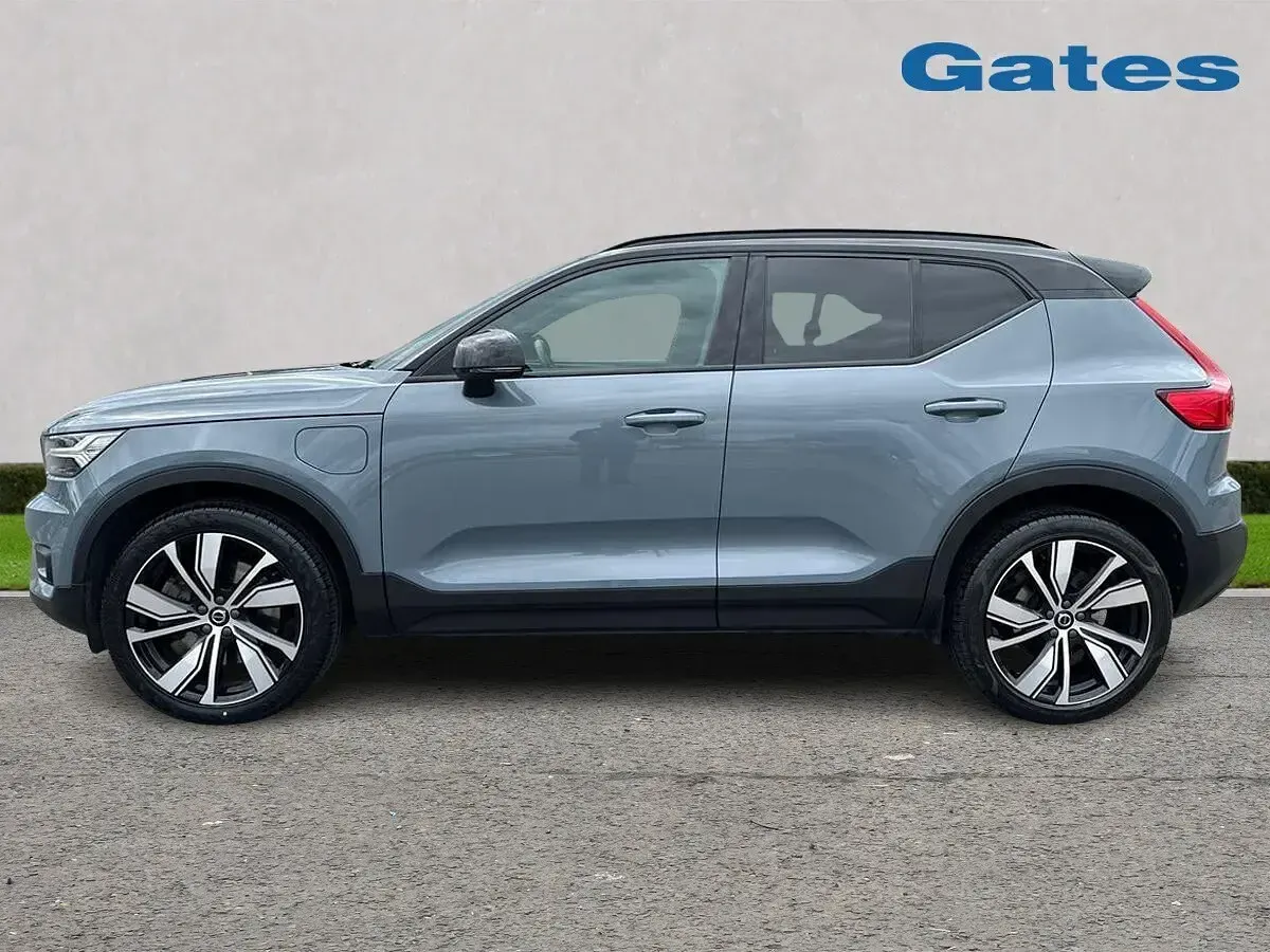 Used Volvo XC40 R-Design Pro 2021 Grey SUV