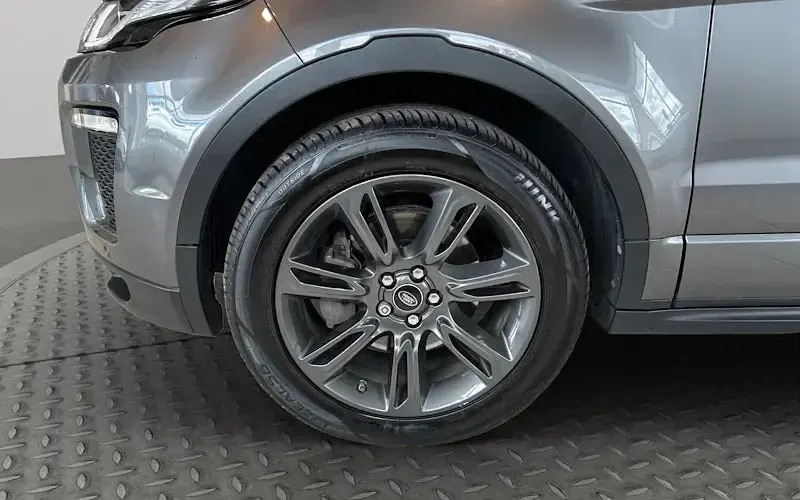 Used Land Rover Range Rover evoque Landmark 179 HP (131 kW) 2018 Grey SUV