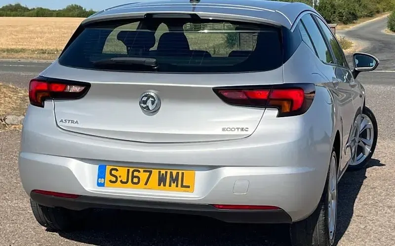Used Vauxhall Astra 105 HP (77 kW) 2019 Hatchback