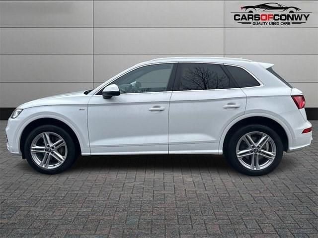 Used Audi Q5 S-Line 190 HP (139 kW) 2017 White SUV