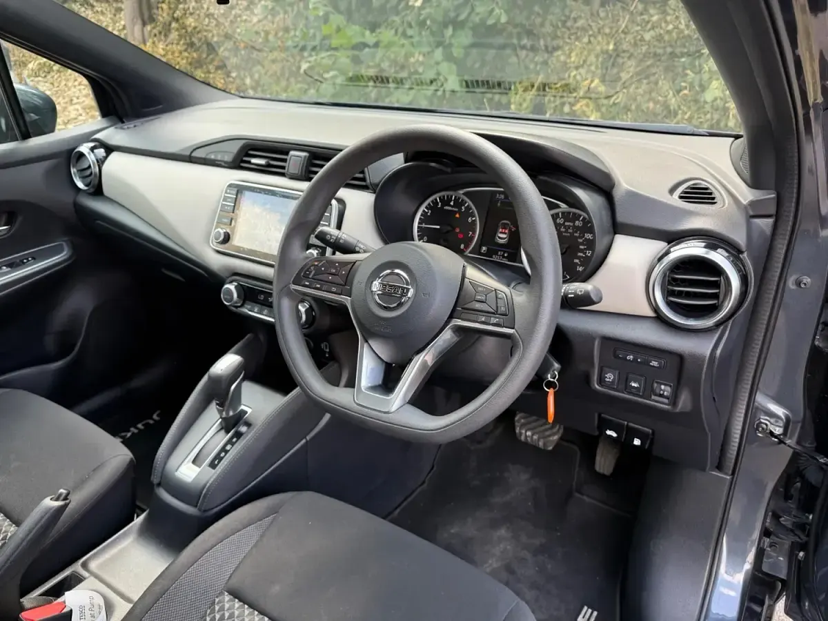 Used Nissan Micra Acenta 92 HP (67 kW) 2022 Grey Hatchback