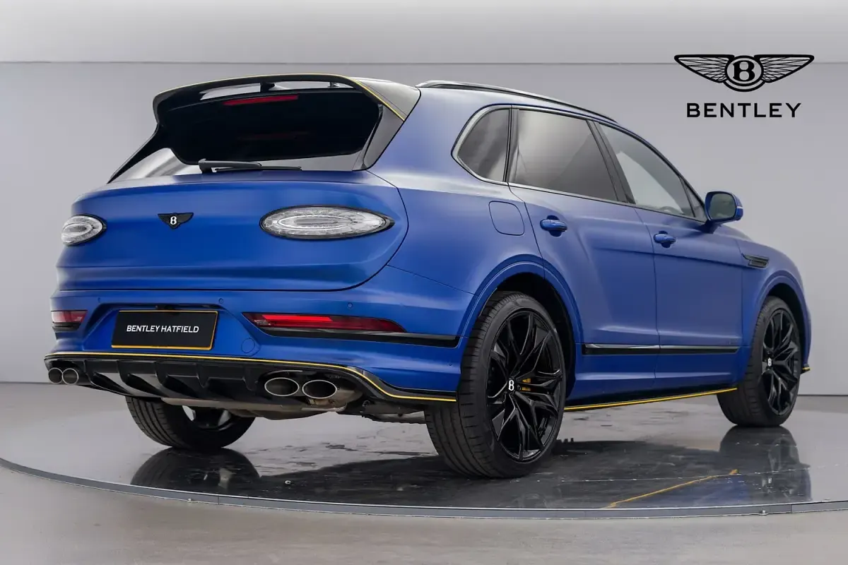 Used Bentley Bentayga 640 HP (470 kW) 2025 Blue SUV